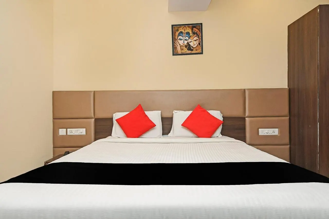 Capital O 76622 Hotel Raama Grand Mysore 3*,