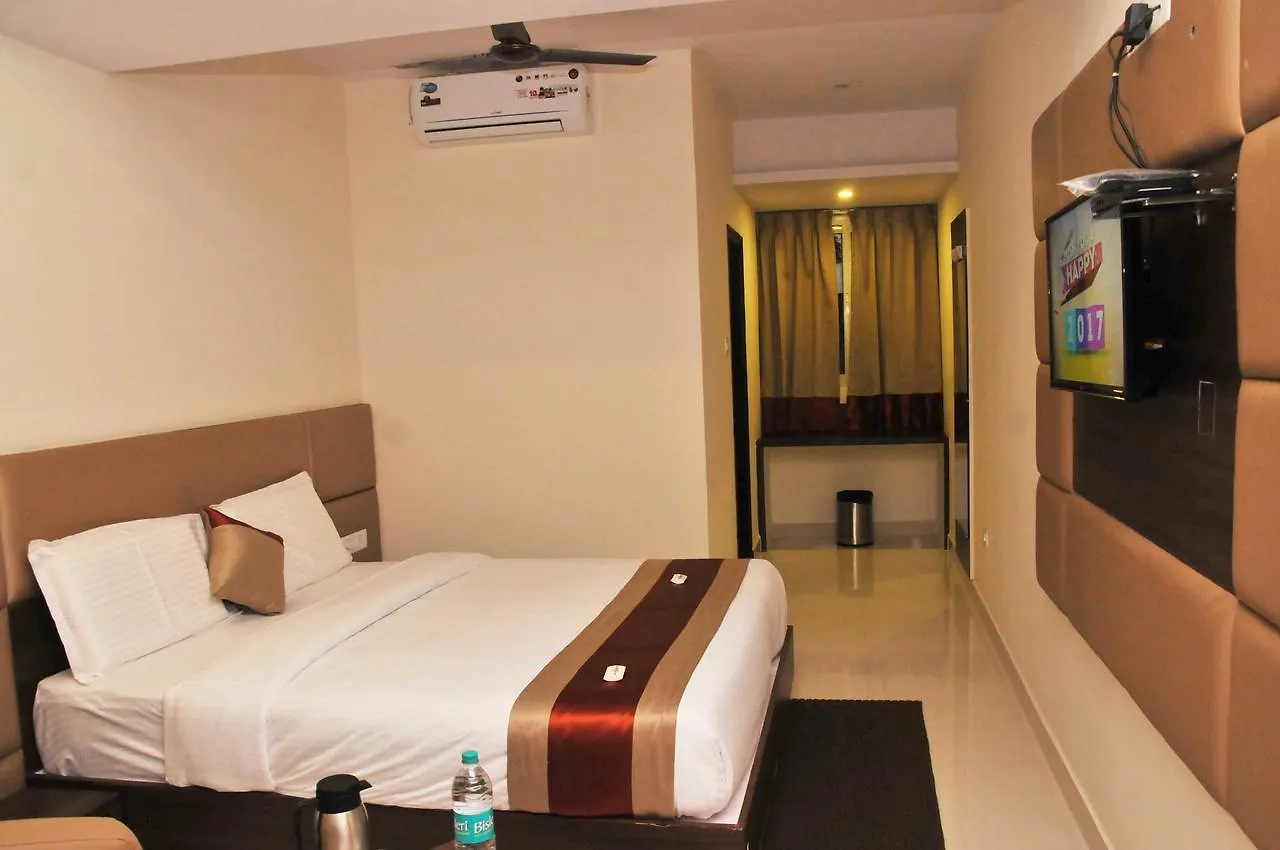Capital O 76622 Hotel Raama Grand Mysore 3*,  India